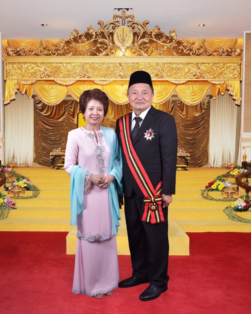 Dato Teong Long Hee & Datin Agnes Chan